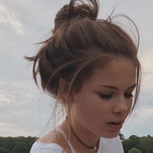 Anna Kousky Profile Picture