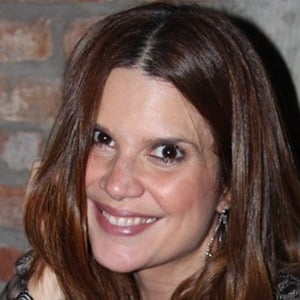 Mariana Kupfer Headshot 
