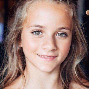 Lily LaBrant Profile Picture