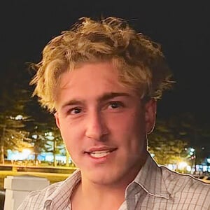 Sam Laguna Profile Picture