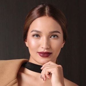 Sarah Lahbati Profile Picture