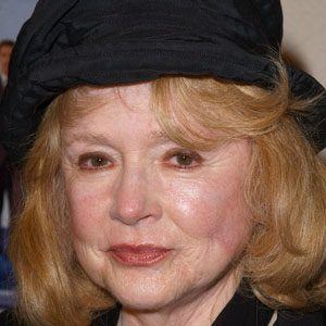 Piper Laurie Profile Picture