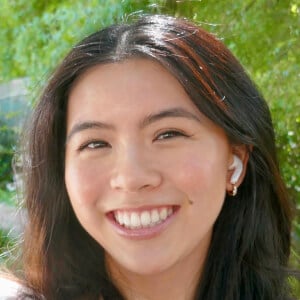 Emily Lee Profile Picture