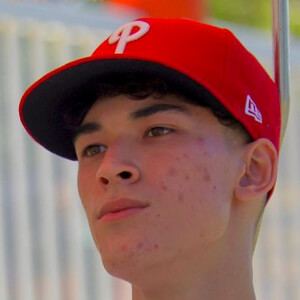 Hector Lee Profile Picture