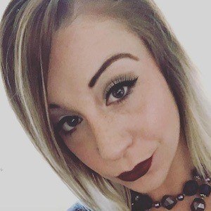 Kimber Lee Profile Picture