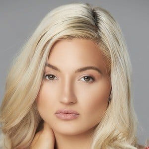 Deanna Leggett Profile Picture