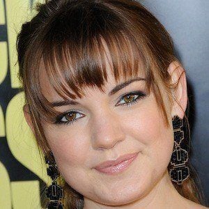 Laura Leigh - Age, Family, Bio | Famous Birthdays