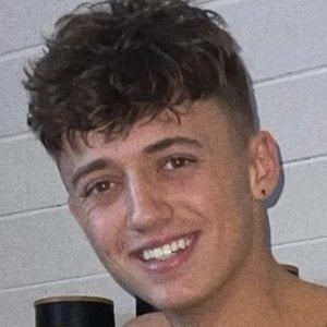 Lewis Leigh Profile Picture