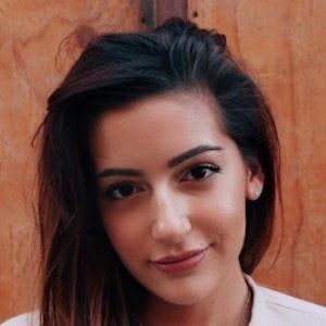 Davina Leone Profile Picture