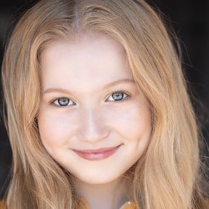 Abigail Zoe Lewis Profile Picture