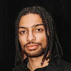 lightskinkage Profile Picture