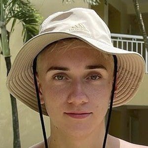 logansfewd Profile Picture