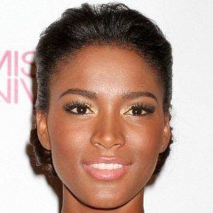 Leila Lopes Profile Picture