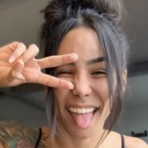 Ágatha Macedo Profile Picture