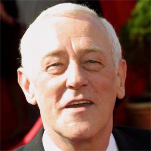 John Mahoney Profile Picture