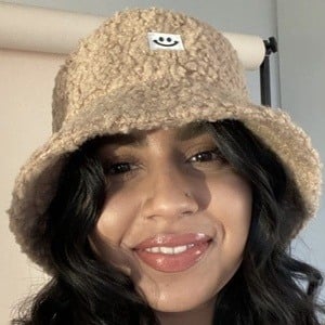 Elisa Malik Profile Picture