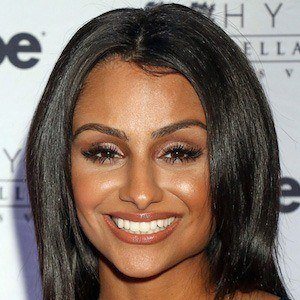 Nazanin Mandi Profile Picture