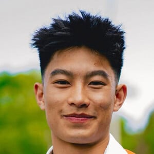 Evan Manivong Profile Picture