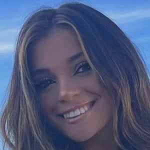 Kayla Manousselis Profile Picture