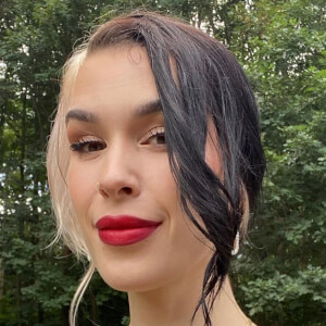 Celine Marce Profile Picture