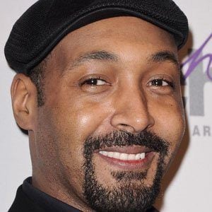 Jesse L. Martin Profile Picture