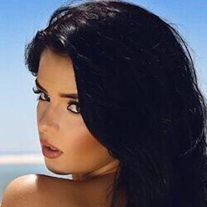 FCBA HISTORY / Demi Rose Mawby