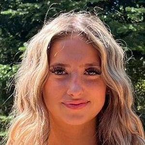 Julia Mazza Profile Picture