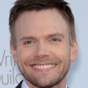 Joel McHale Profile Picture