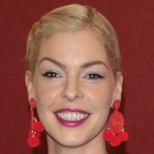 Pollyanna McIntosh Profile Picture