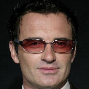 Julian McMahon Profile Picture