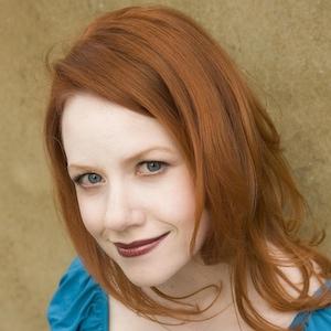 Richelle Mead Profile Picture