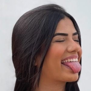 Victtoria Medeiros Profile Picture