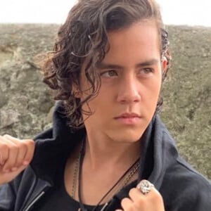 Carlos Meza Profile Picture