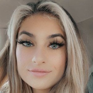 Emmalynn Minassian Profile Picture