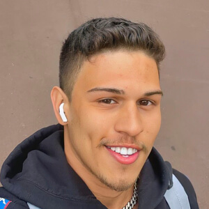 Lucas Miquilino Profile Picture