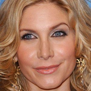 Elizabeth Mitchell Profile Picture