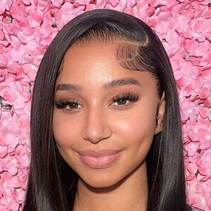 Vaya Mitchell Profile Picture