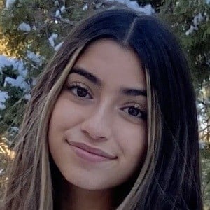 Isabela Montano Profile Picture