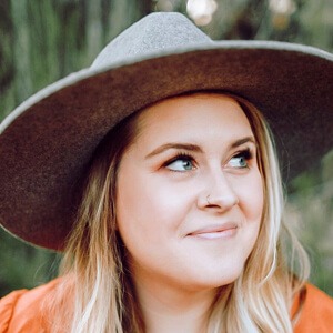 Jessica Sara Morris Profile Picture