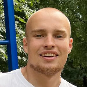 Vlad Muzalev Profile Picture
