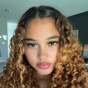myfavrae Profile Picture