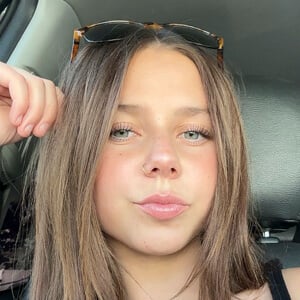 Chloe Nalani Profile Picture