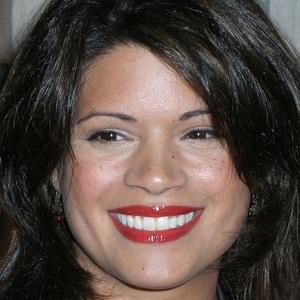 Andrea Navedo Profile Picture