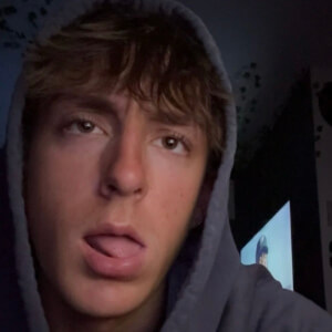 nicotooswift Profile Picture