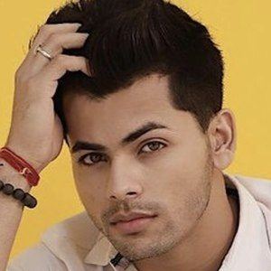 Siddharth Nigam Profile Picture