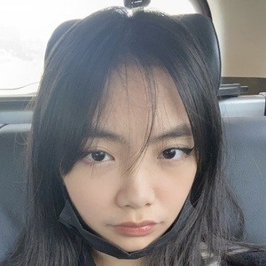 nikoruq Profile Picture
