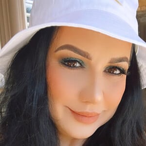 Nina Hazem Profile Picture