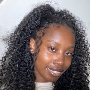 Michele Okeyemi Profile Picture