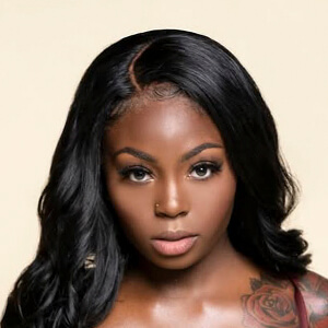 Kyra Oriana Profile Picture