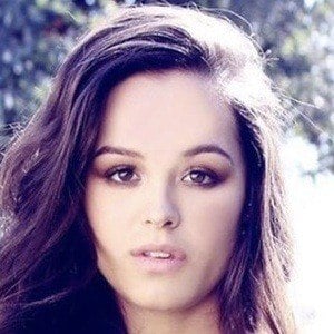 Hayley Orrantia Profile Picture